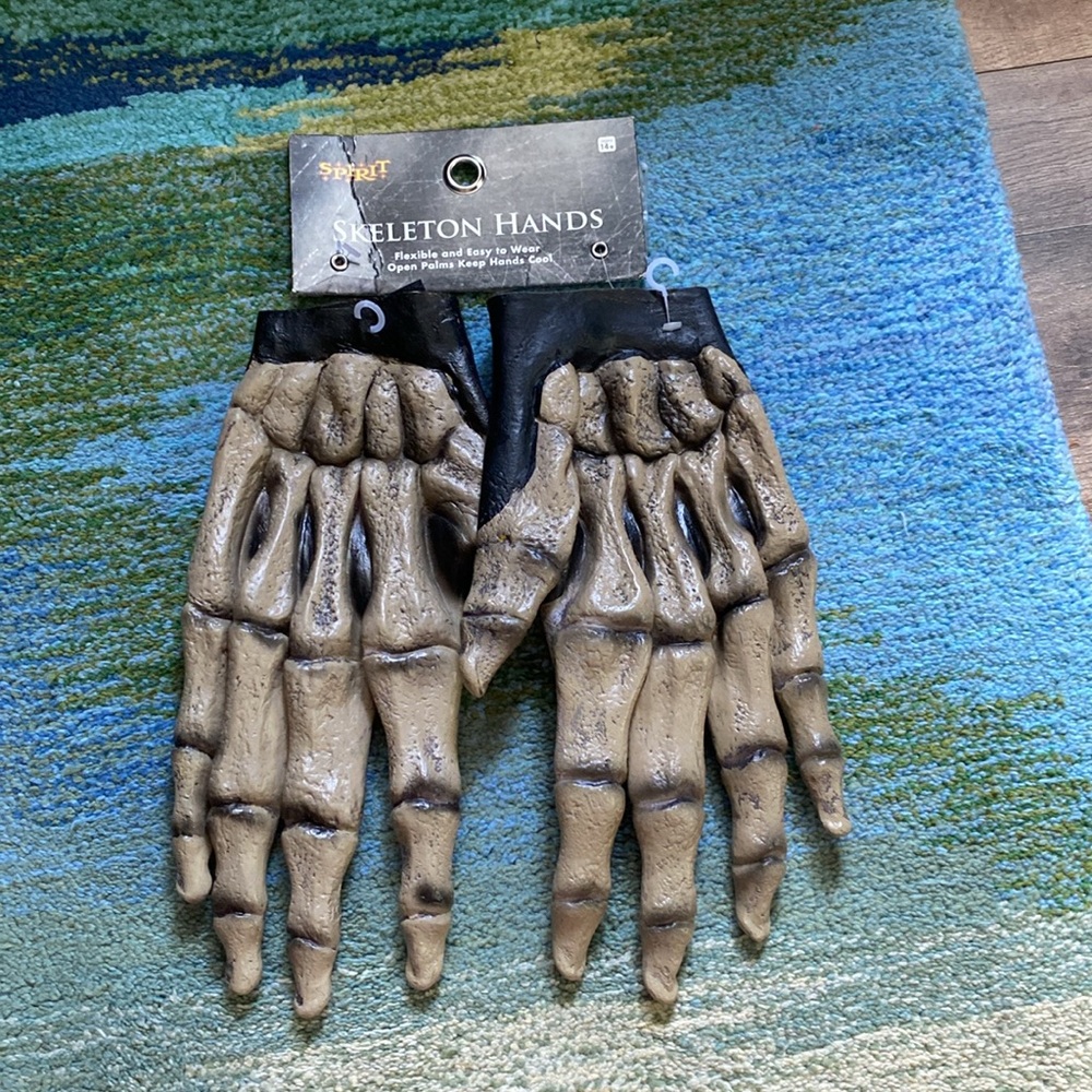 Skeleton Hands -Spirit Halloween